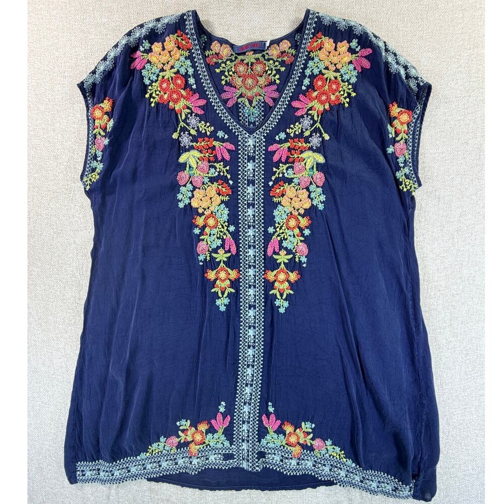 Johnny Was Women's XL Blue Embroidered V Neck Short Sleeve Boho Tunic Top Casual